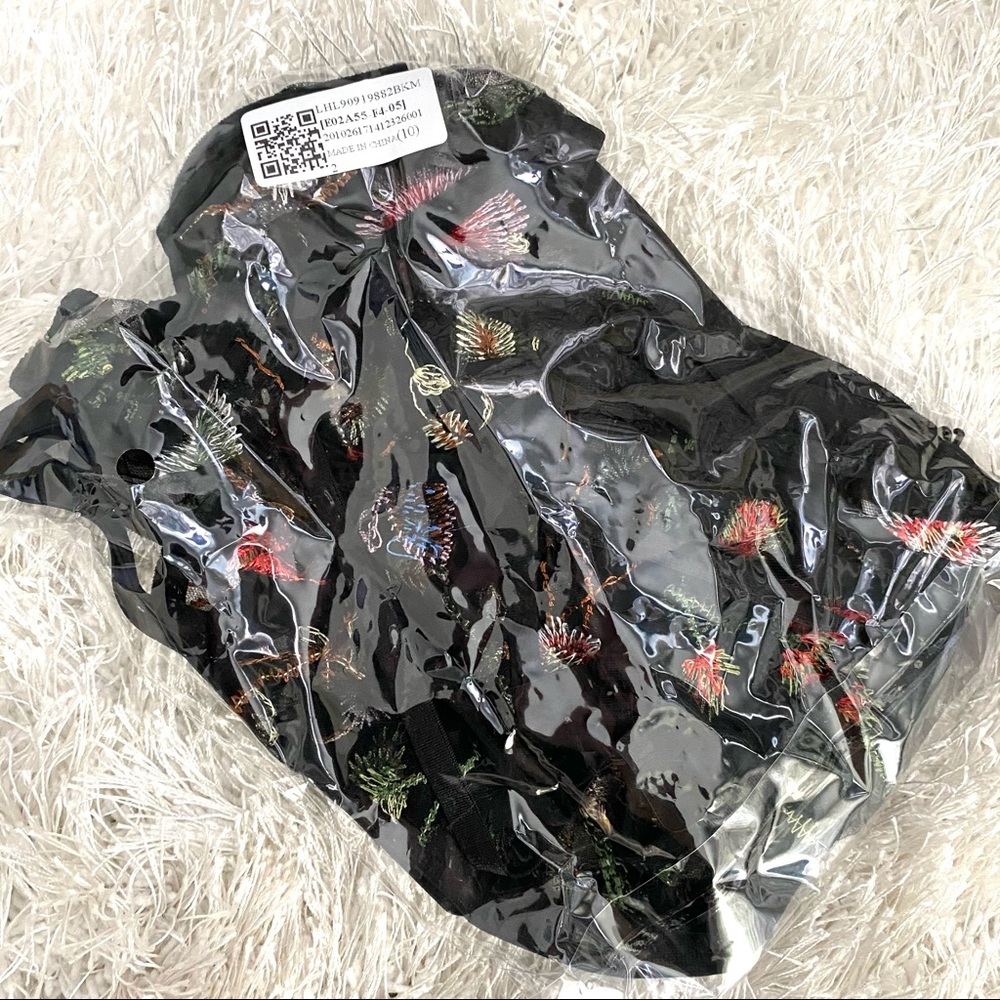 Sheer Black Floral Embroidered Bra & Panty Set - Picture 6 of 8